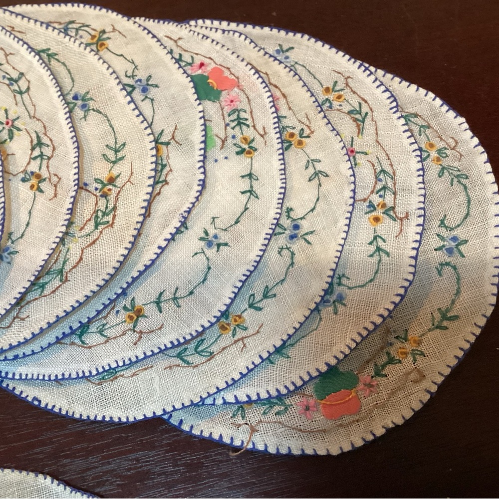 Hand-Embroidered Linen Cocktail Rounds - Picture 6 of 7